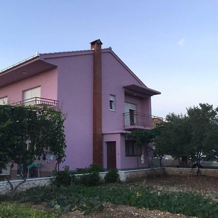 Apartman Mirjana With Terrace And Free Parking Donji Okrug  المظهر الخارجي الصورة