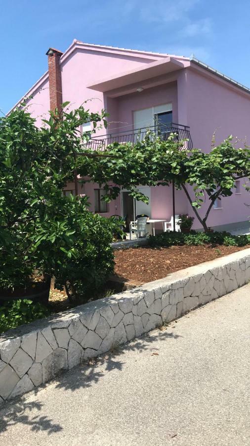 Apartman Mirjana With Terrace And Free Parking Donji Okrug  المظهر الخارجي الصورة