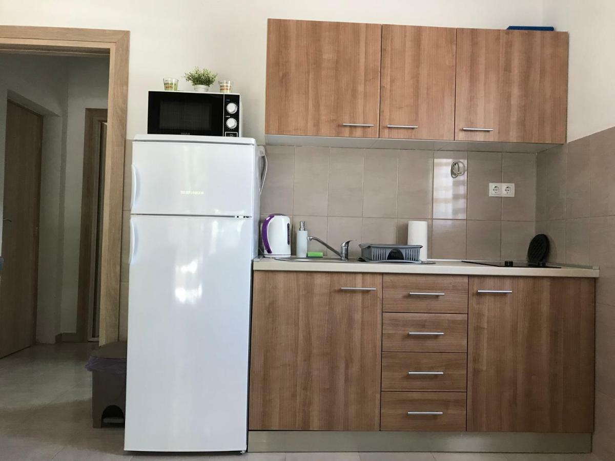 Apartman Mirjana With Terrace And Free Parking Donji Okrug  المظهر الخارجي الصورة